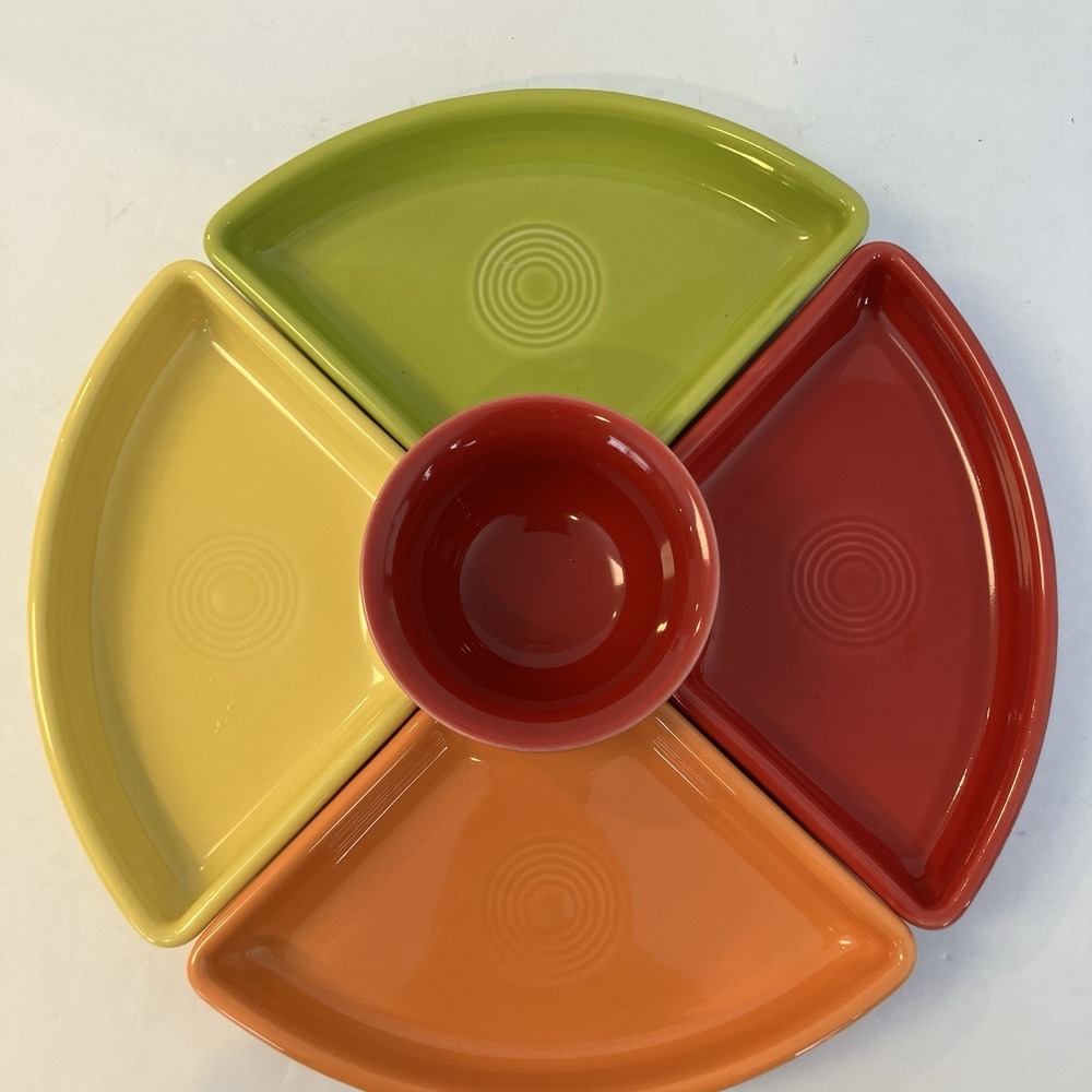New!  Fiesta‎ "Bright Colors" Entertainment Set Includes Center Bowl
